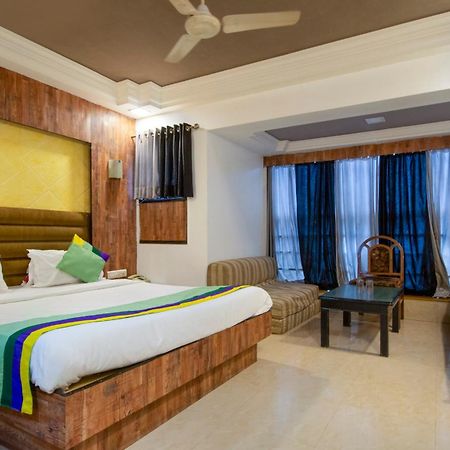 Itsy Hotels Shree Krishna Palace Ahmedabad Esterno foto
